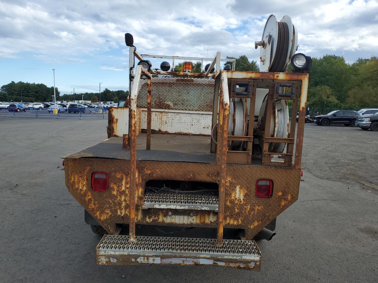 2011 Ford F350 Super Duty - Image 6
