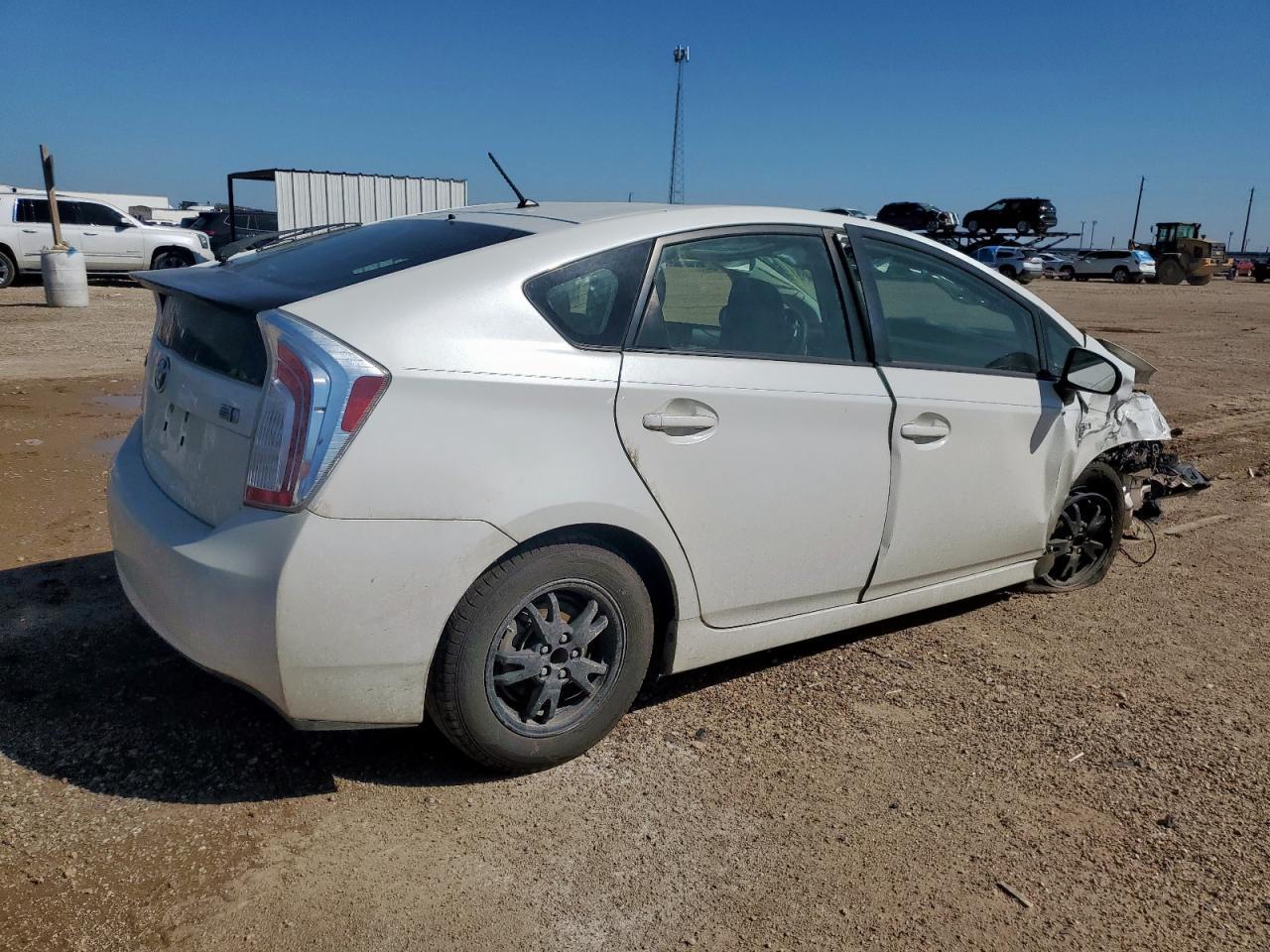2015 Toyota Prius - Фото 3