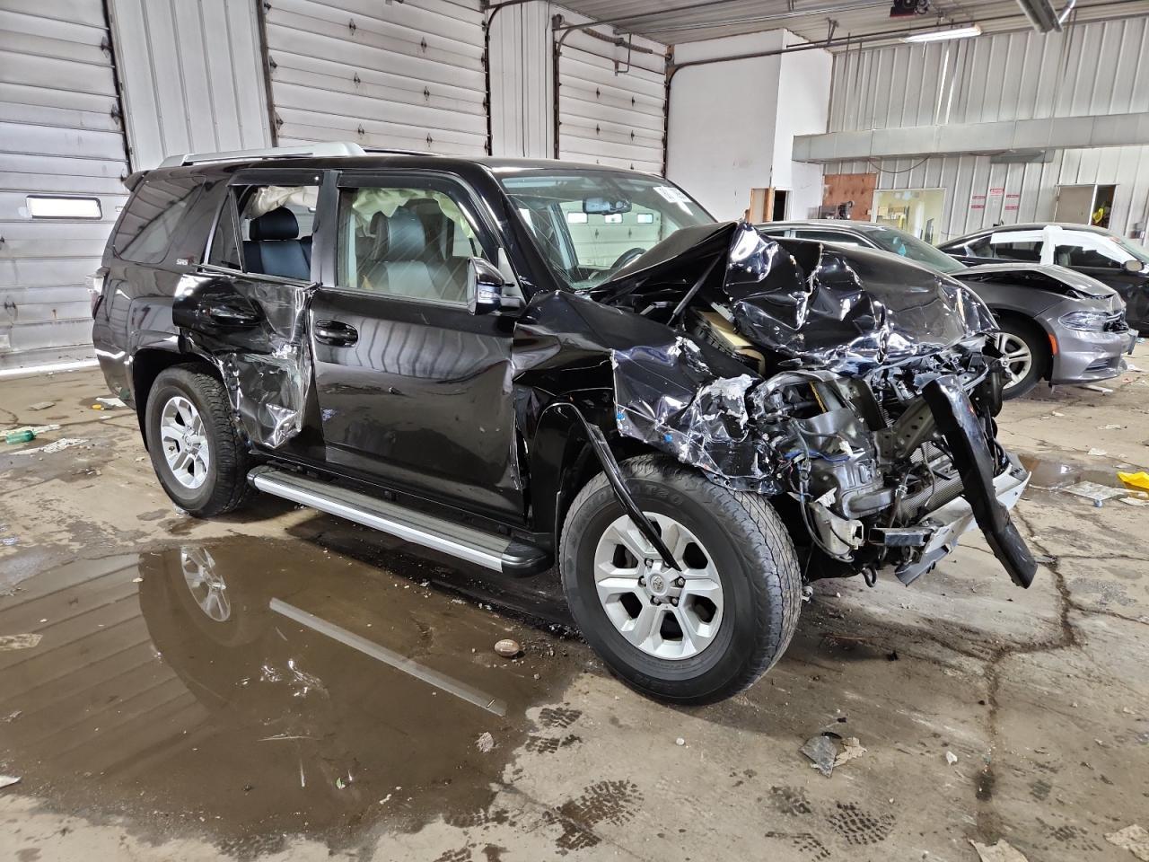 2017 Toyota 4Runner Sr5/Sr5 Premium - Фото 4