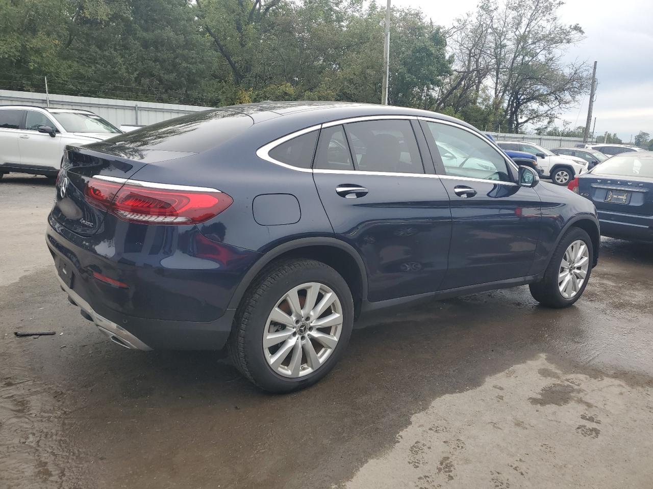 2021 Mercedes-Benz Glc Coupe 300 4Matic - Image 3