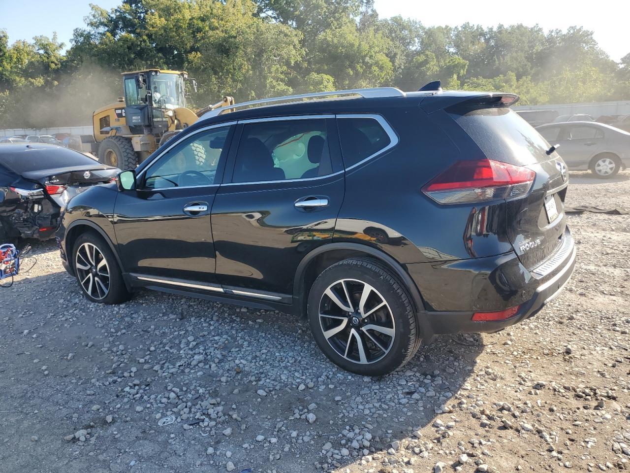 2020 Nissan Rogue S - Фото 2