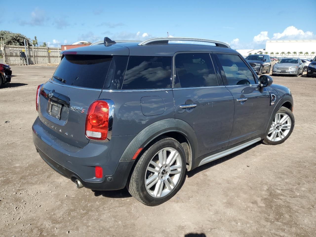 2019 Mini Cooper S Countryman - Image 3