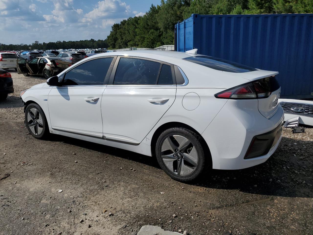 2020 Hyundai Ioniq Sel - Фото 2
