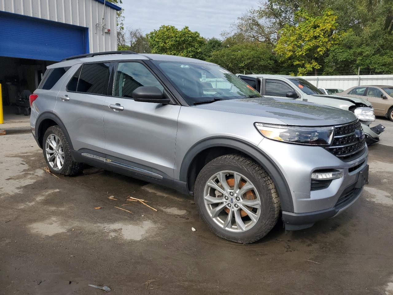 2020 Ford Explorer Xlt - Фото 4