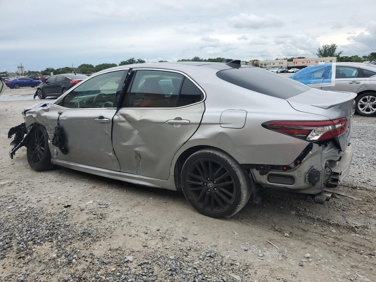 2023 Toyota Camry Xse - Image 2