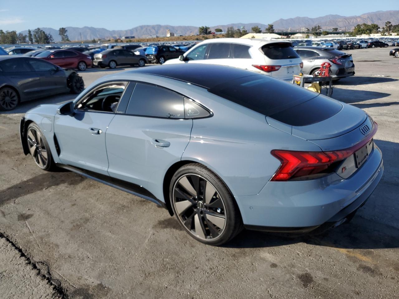 2025 Audi S E-Tron Gt Premium Plus - Фото 2