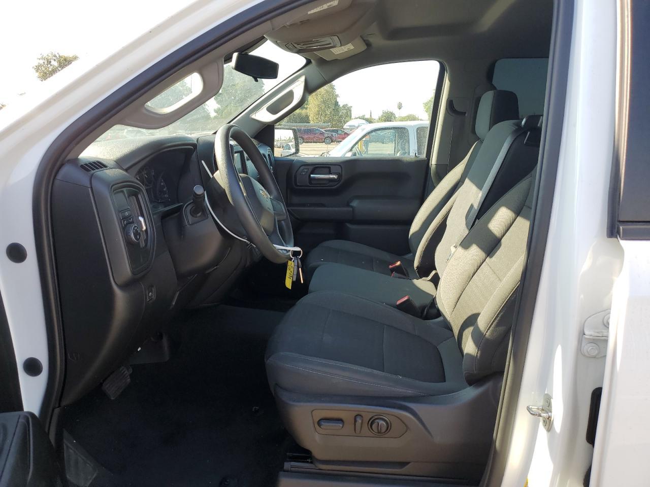 2022 Chevrolet Silverado Ltd C1500 Custom - Фото 7