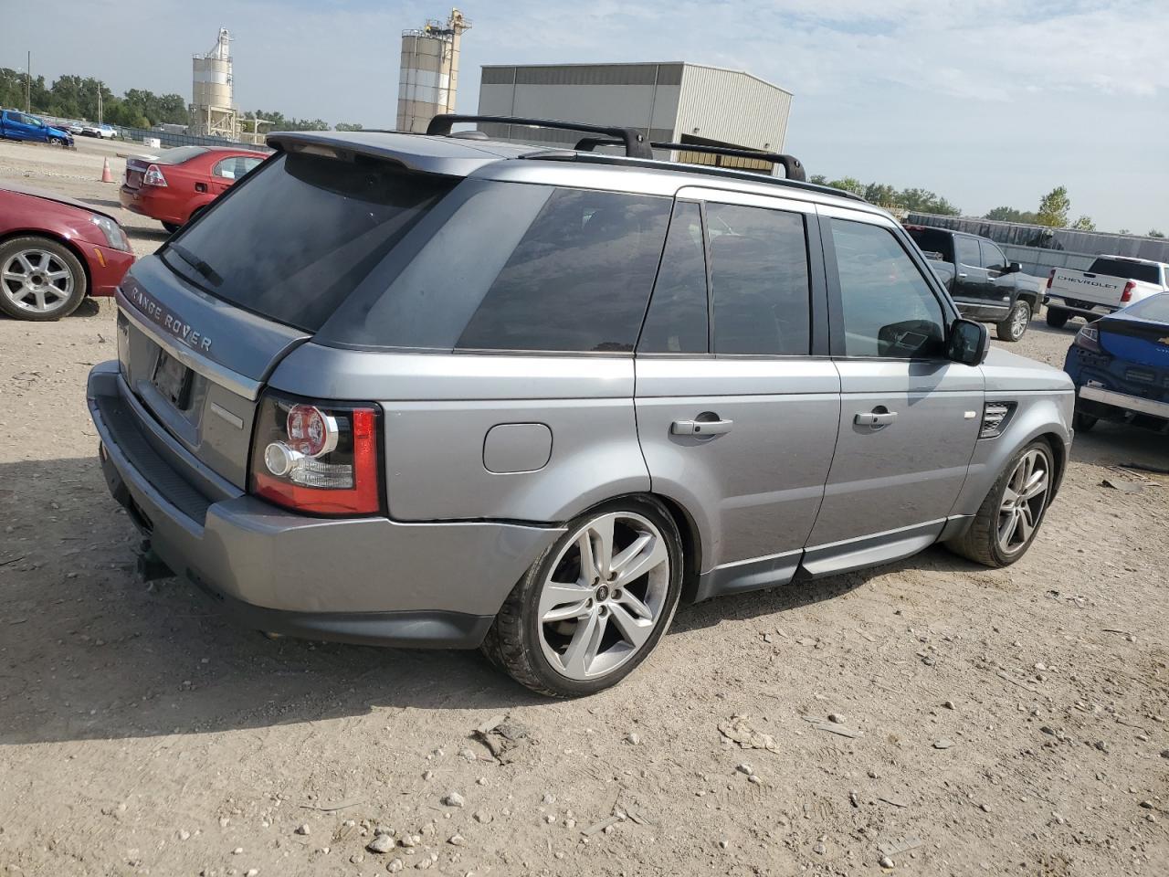 2013 Land Rover Range Rover Sport Hse Luxury - Image 3