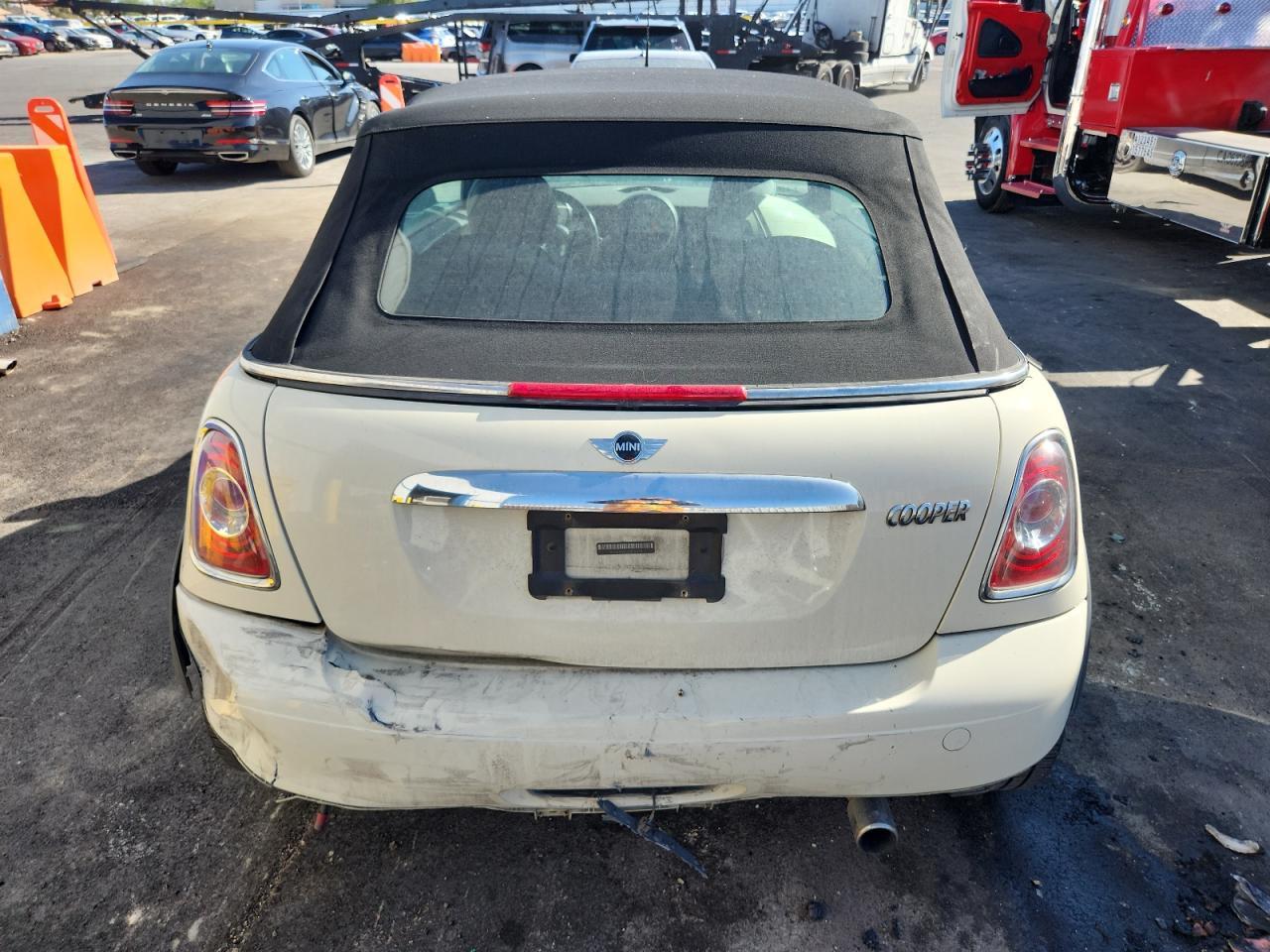 2011 Mini Cooper - Фото 6