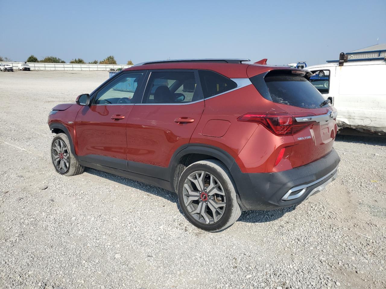 2021 Kia Seltos S - Фото 2