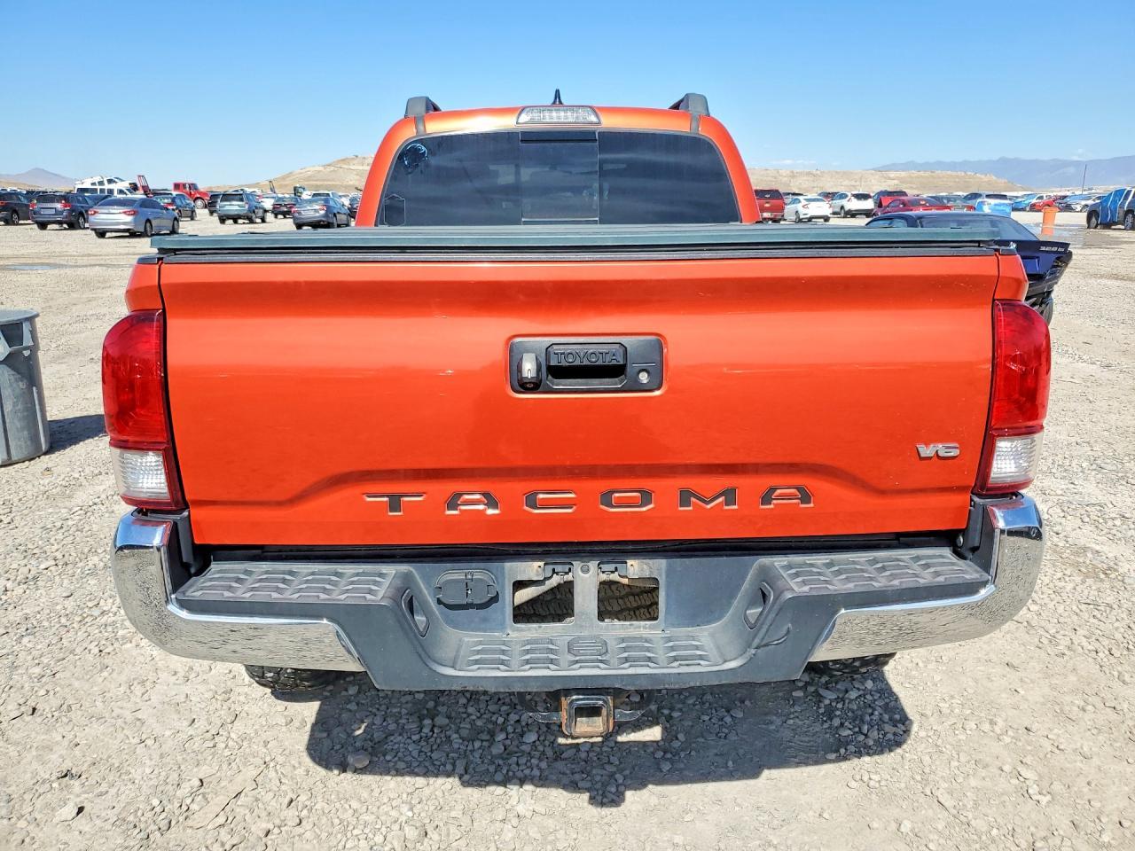 2017 Toyota Tacoma Trd Off-Road - Image 6
