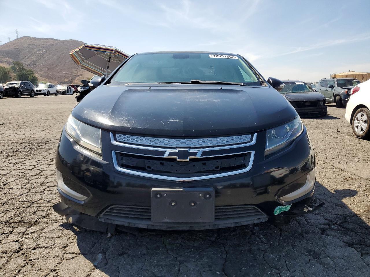 2013 Chevrolet Volt - Image 5