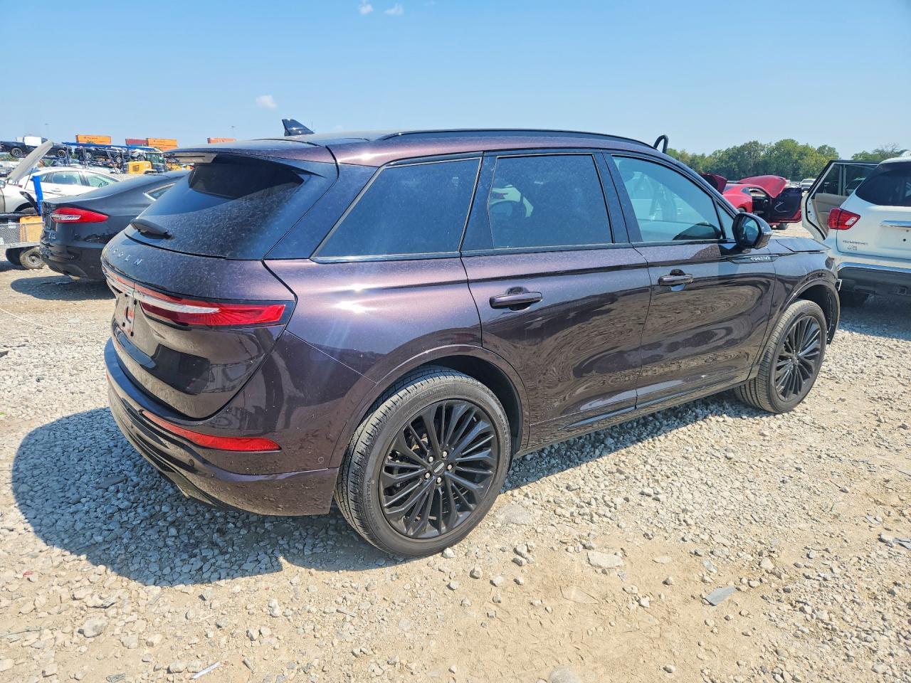 2023 Lincoln Corsair Reserve - Image 3