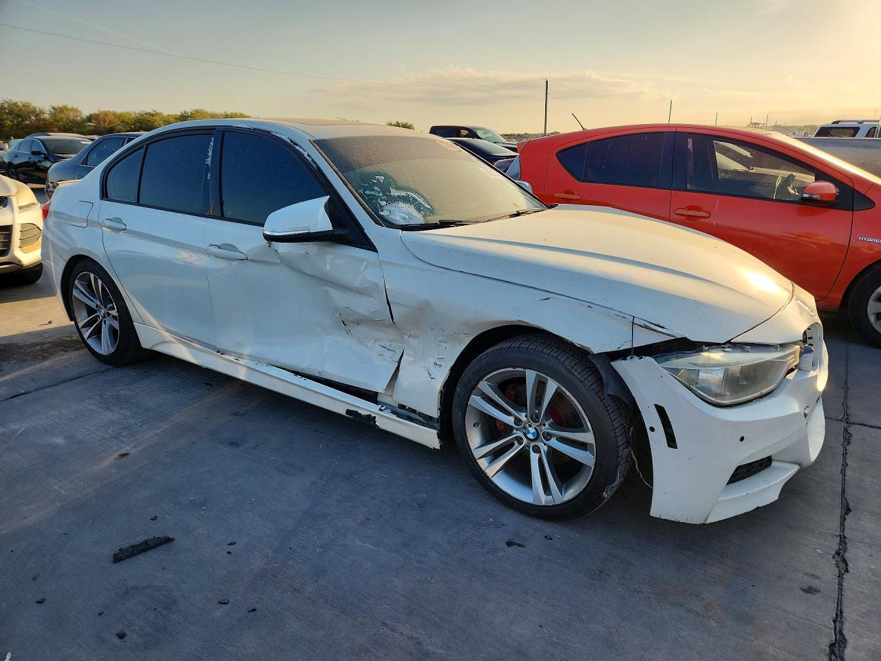 2014 BMW 328 I - Image 4