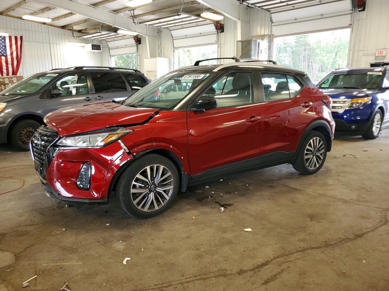 2023 Nissan Kicks Sv