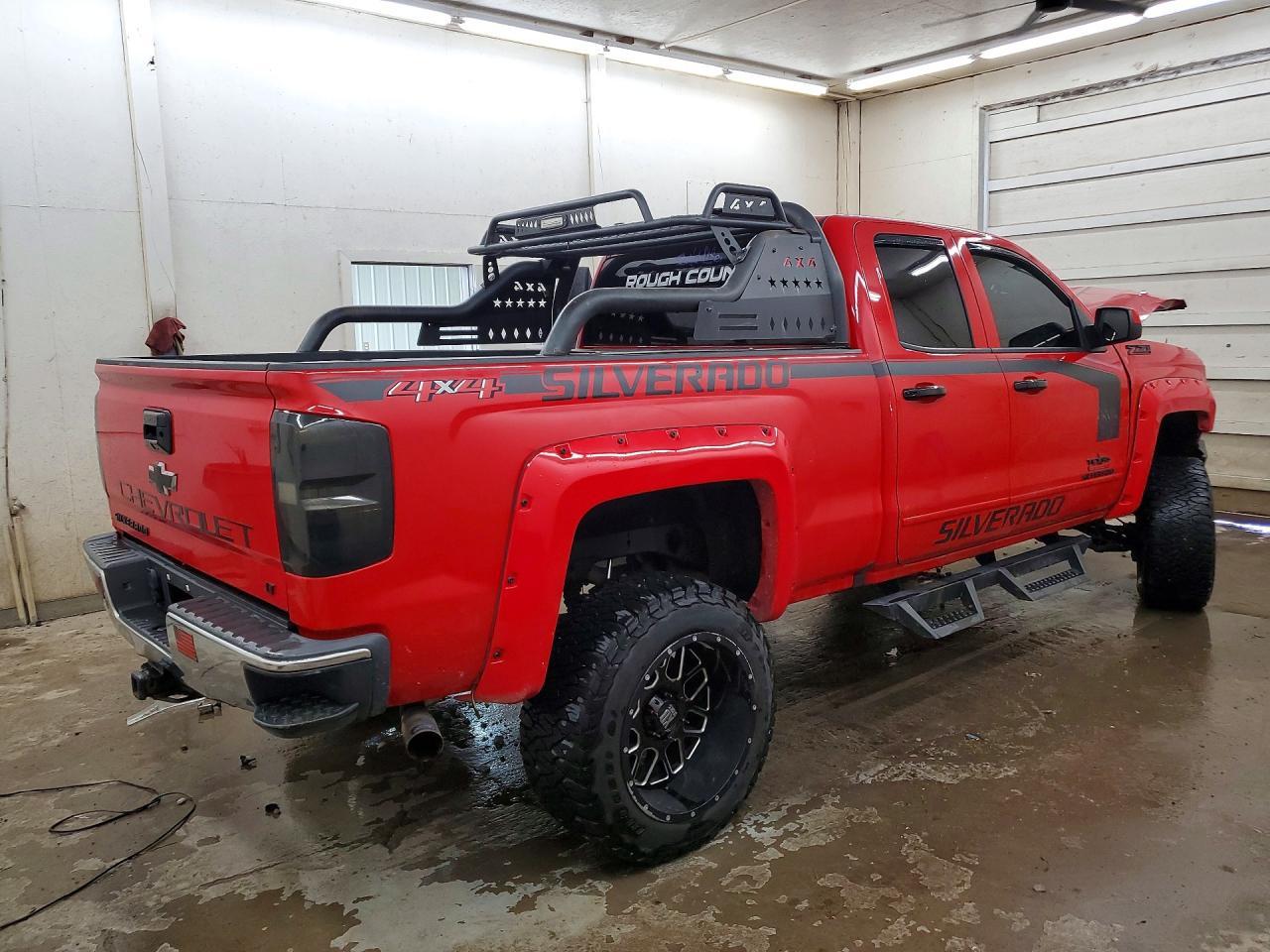 2018 Chevrolet Silverado K1500 Lt - Image 3
