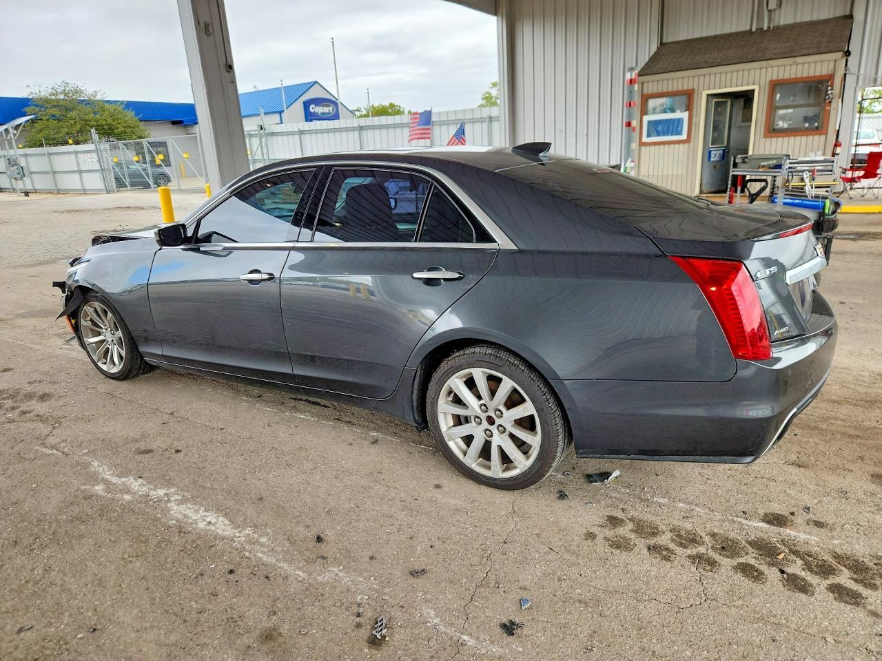 2017 Cadillac Cts Luxury - Image 2