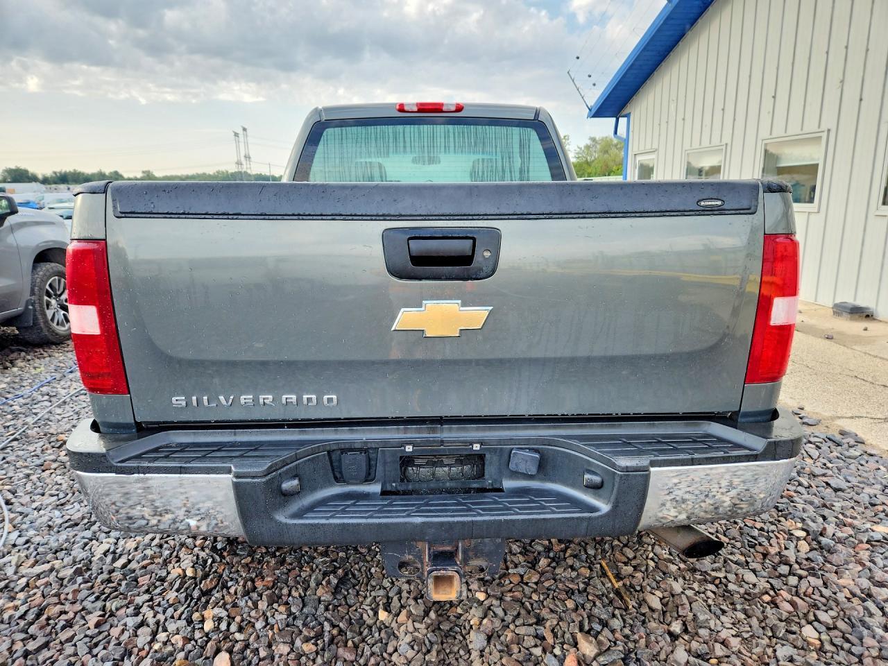 2011 Chevrolet Silverado K2500 Heavy Duty - Фото 6