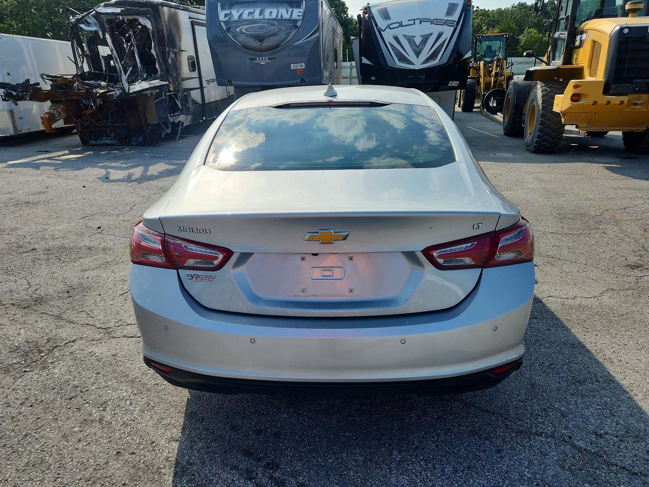 2019 Chevrolet Malibu Lt - Image 6