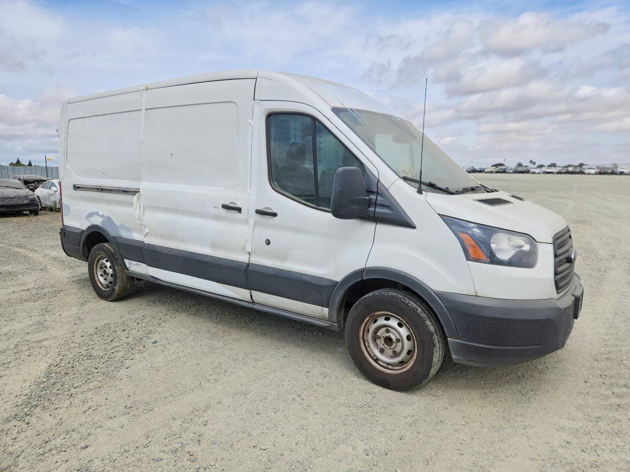 2019 Ford Transit T-250 Delivery Van - Image 4
