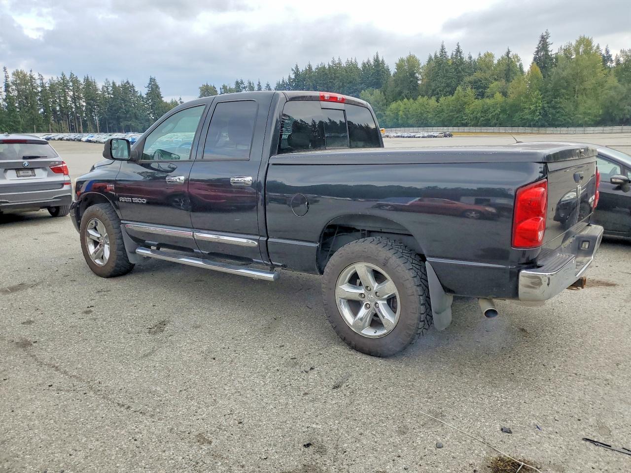 2007 Dodge Ram 1500 St - Фото 2