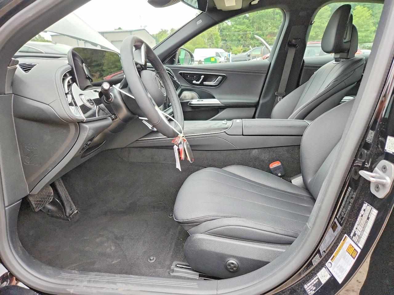 2026 Mercedes-Benz E 350 4Matic - Image 7