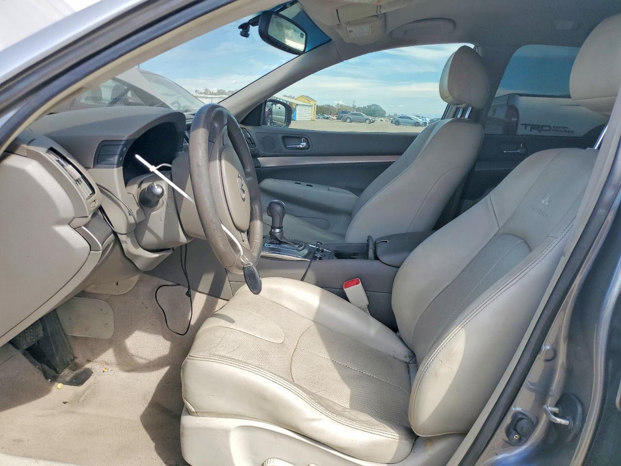 2013 Infiniti G37 Sedan X - Image 7