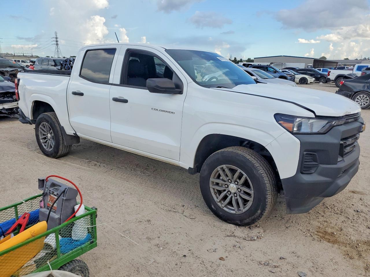 2023 Chevrolet Colorado - Фото 4