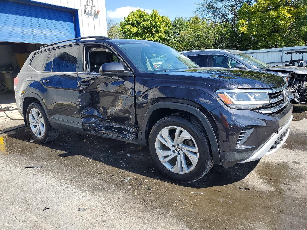 2021 Volkswagen Atlas Se - Фото 4