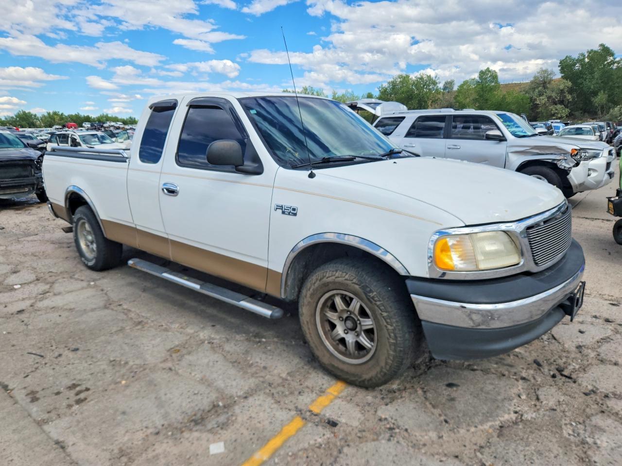 1999 Ford F150 - Image 4