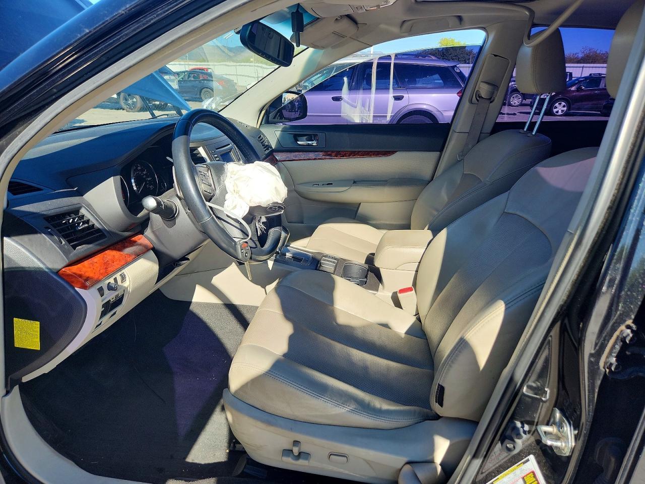 2012 Subaru Legacy 3.6R Limited - Image 7