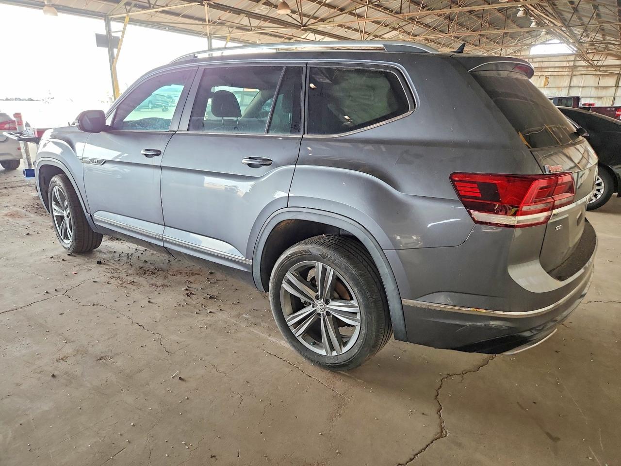 2019 Volkswagen Atlas Se - Фото 2