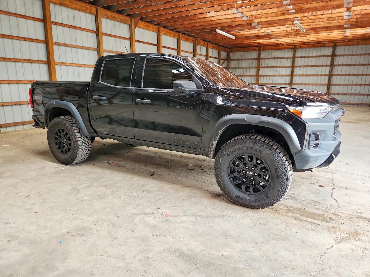 2024 Chevrolet Colorado Trail Boss - Фото 4