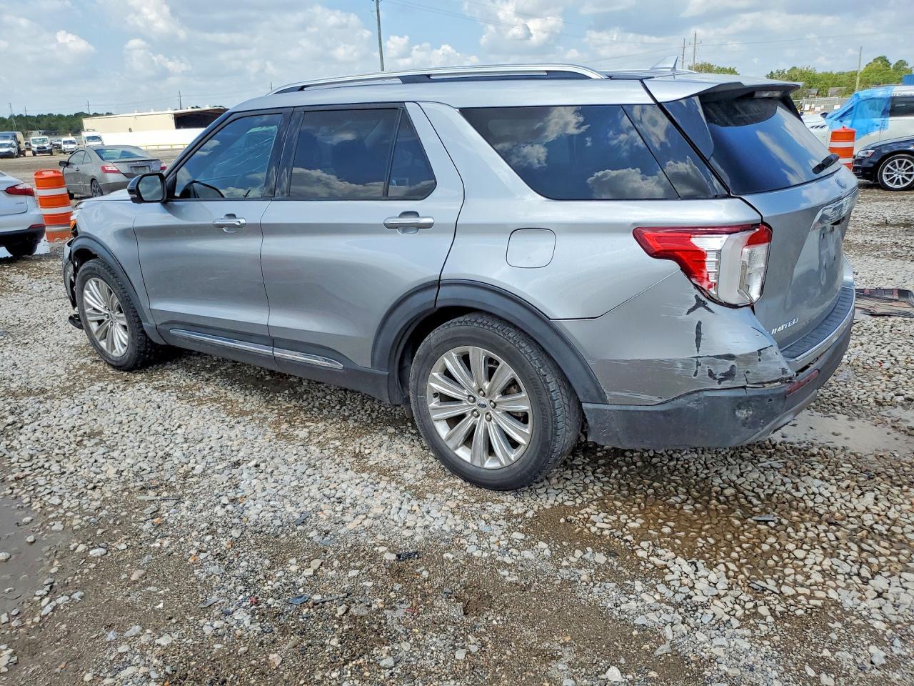 2020 Ford Explorer Limited - Фото 2