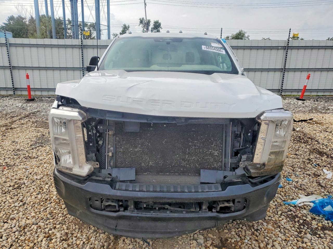 2023 Ford F350 Super Duty - Фото 5