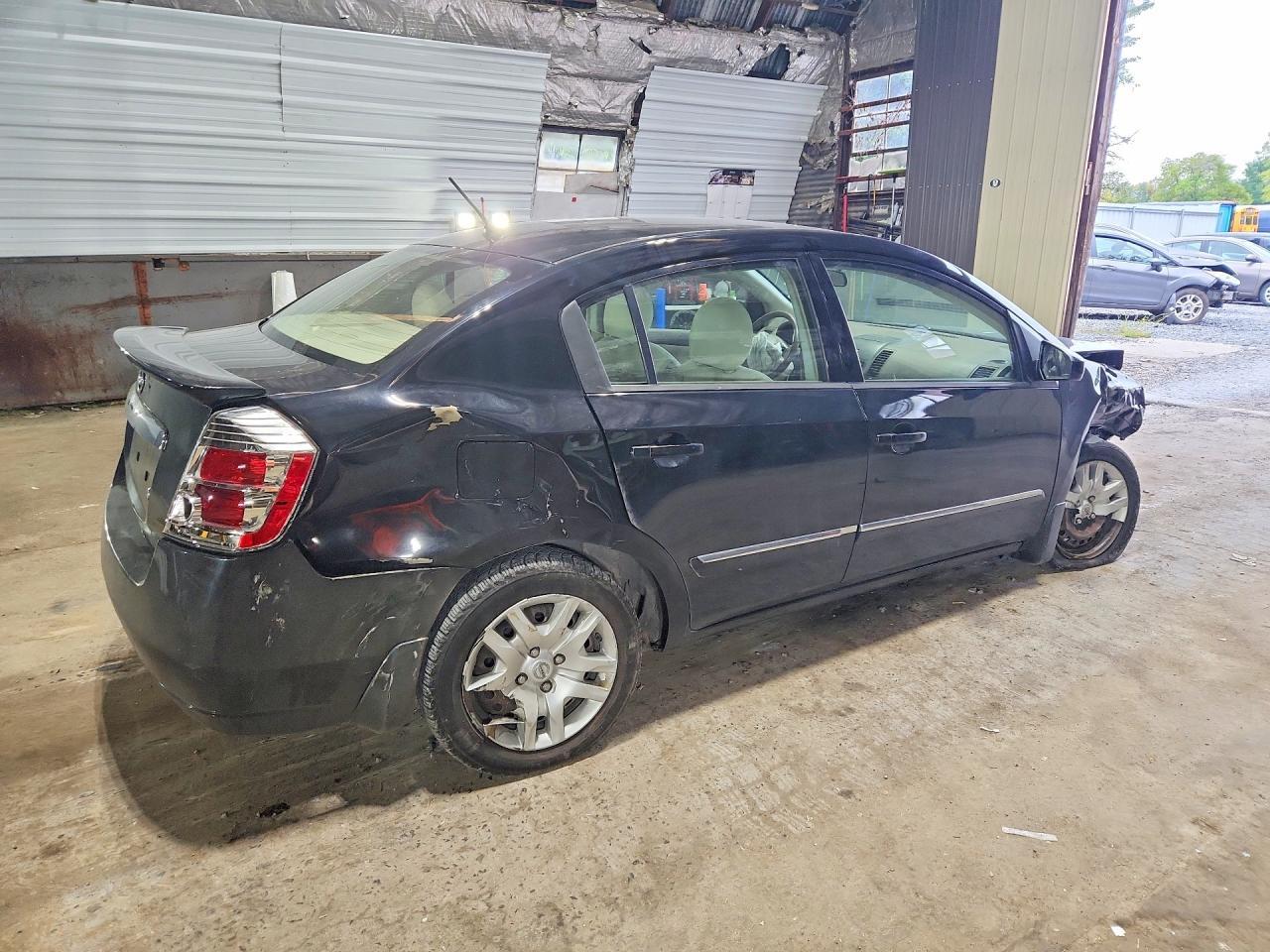 2012 Nissan Sentra 2.0 - Image 3