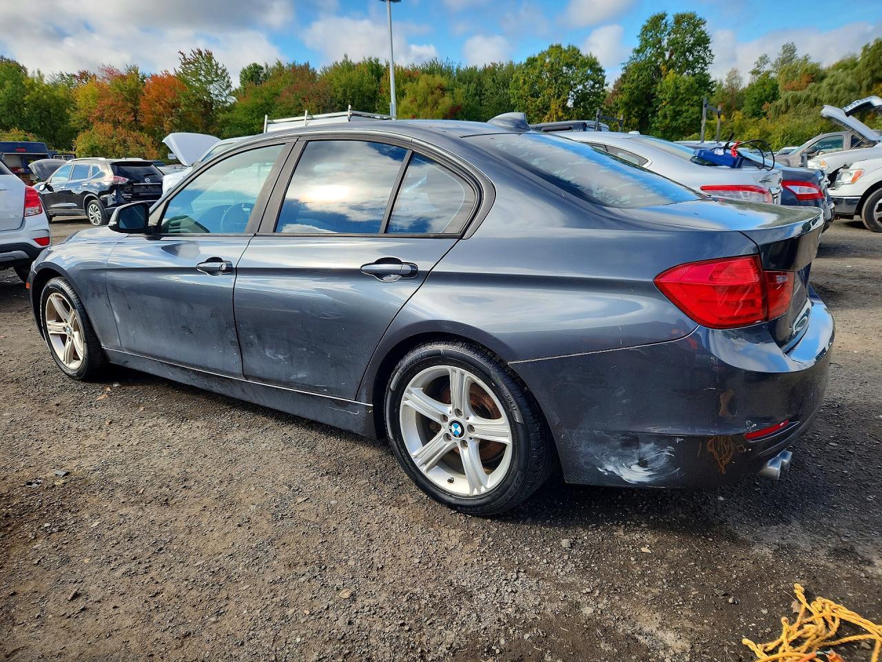 2013 BMW 328 I - Фото 2