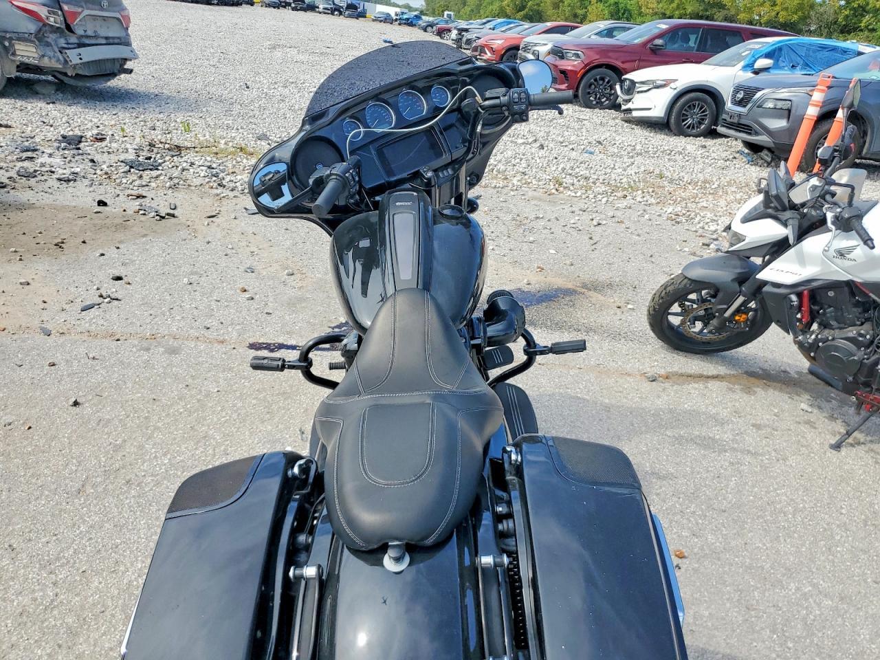 2022 Harley-Davidson Flhxst - Image 6