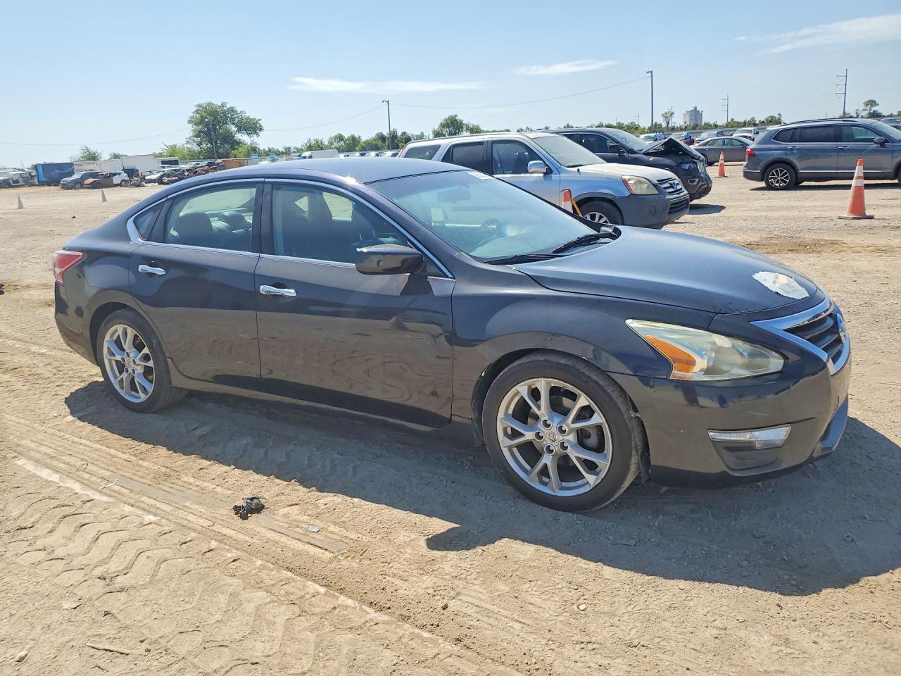2013 Nissan Altima 2.5 - Image 4