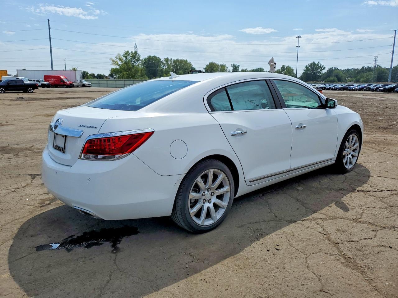 2013 Buick Lacrosse Touring - Фото 3