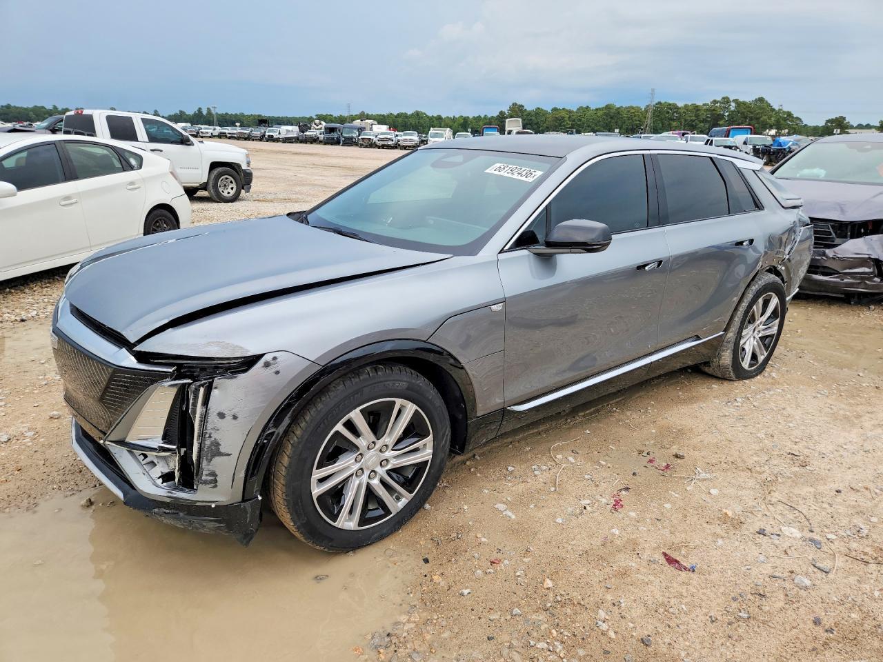 2024 Cadillac Lyriq Tech