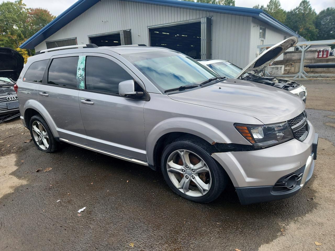 2017 Dodge Journey Crossroad - Image 4