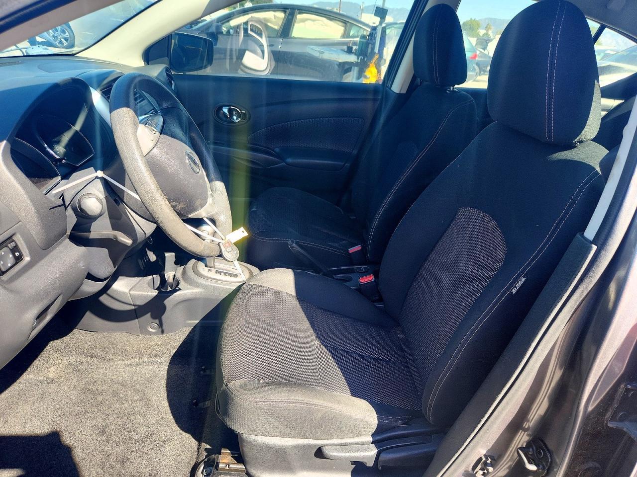 2018 Nissan Versa Sv - Фото 7