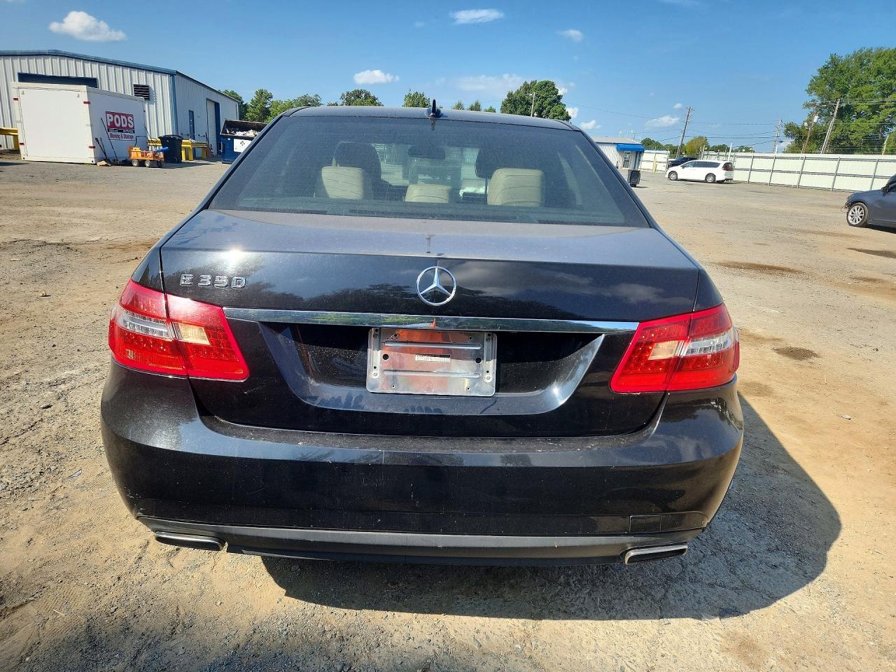 2010 Mercedes-Benz E 350 - Фото 6