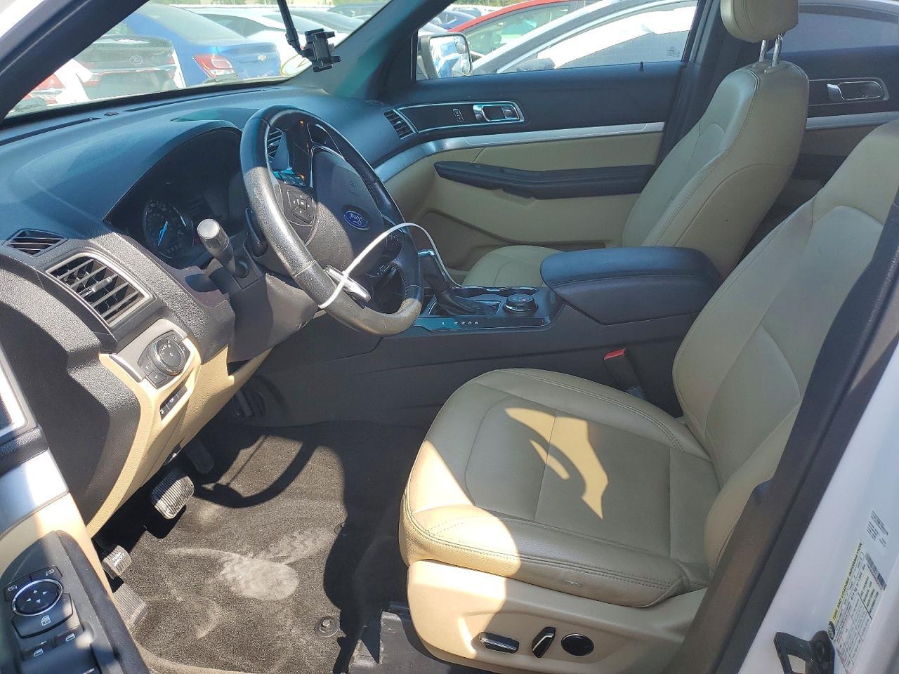 2016 Ford Explorer Xlt - Image 7