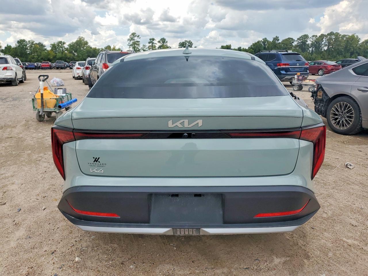 2026 Kia K4 Lx - Image 6