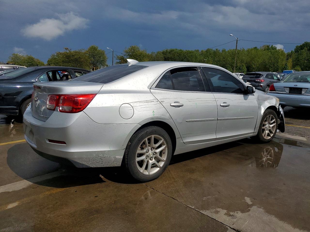 2015 Chevrolet Malibu 1Lt - Фото 3