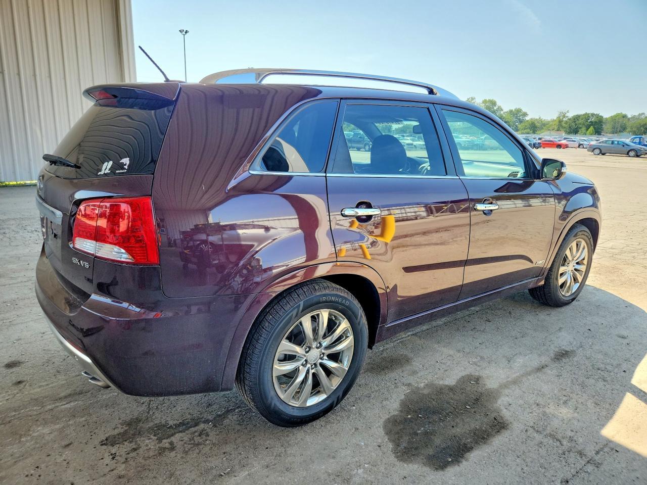 2011 Kia Sorento Sx - Image 3