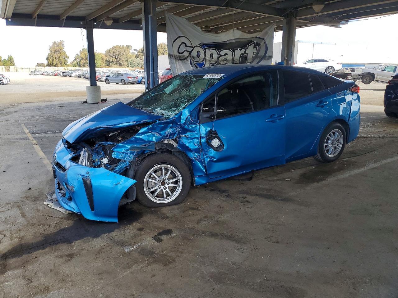 2022 Toyota Prius L Eco