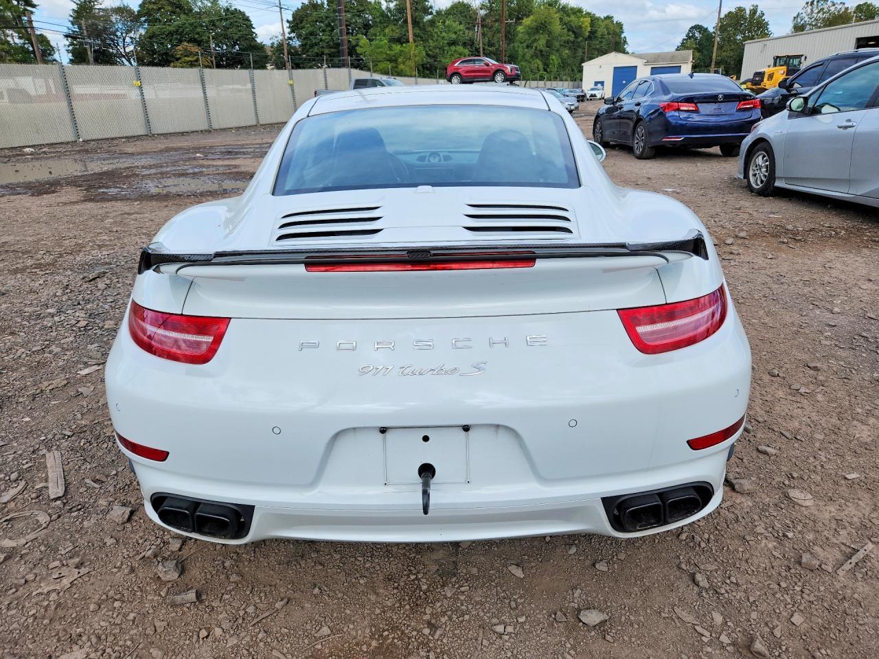 2015 Porsche 911 Turbo - Image 6